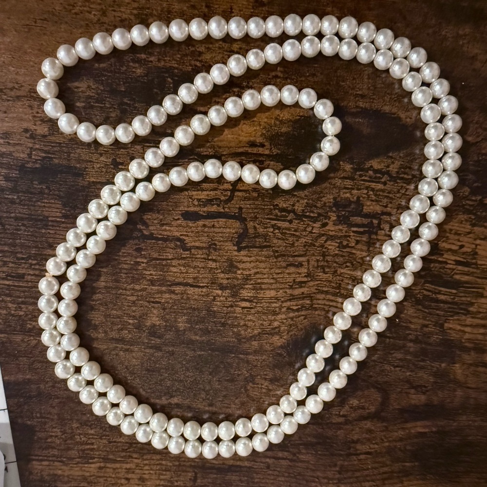 Strand of Pearls​​​